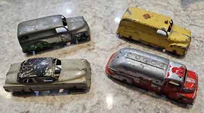 4 coches de juguete Tootsie vintage: ambulancia, entrega, gasolina, sedán. Todo Original Foto 1 de 4