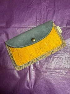 CORK WALLET Portugal snap & zipper closures Atelier da Cortica - Picture 1 of 6