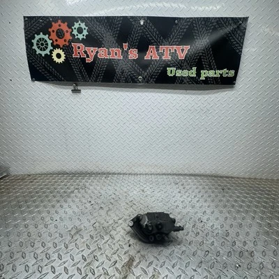 Honda Interceptor 800 VFR800 2006 pinza de freno trasera con soporte de montaje Foto 1 de 4