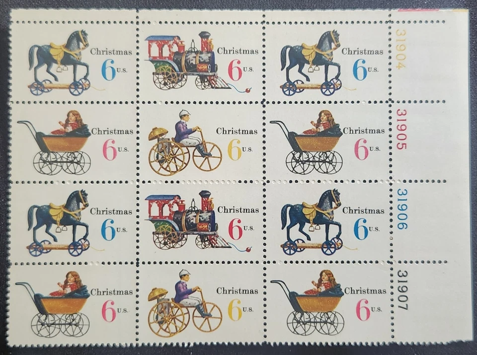 US Scott 1415-1418 - Christmas Toys - MNH - 1970 Issue - Plate Block of 12 - Image 1 of 1
