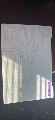 华硕 ROG Zephyrus G14 便携式电脑 14 英寸 AMD 锐龙 7,512GB 固态硬盘,16GB RAM,RTX 3060 — 第 1/4 张图片