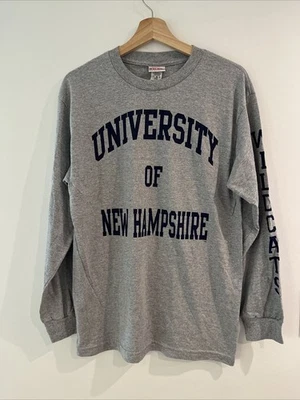 Men’s University of New Hampshire Wildcats Cotton Long sleeve Size M - Image 1 of 4