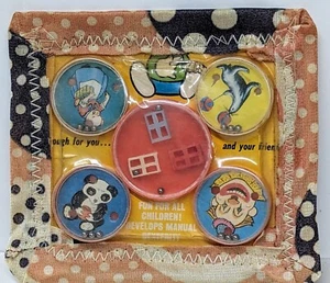 Vintage 1970s Pocket Puzzles Toy Plastic - Picture 1 of 3