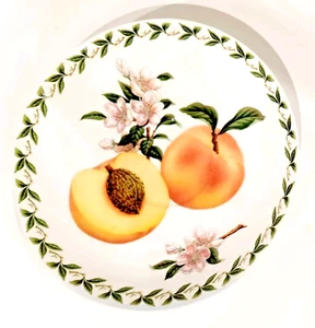 Maxwell & Williams Obstgarten Früchte Pfirsich mit Blattrand 7" Bone China Untertasse - Bild 1 von 7