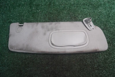 Chrysler Pacifica 2017 2018 2019 lado del pasajero parasol OEM 1 pieza Foto 1 de 3