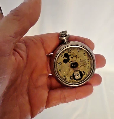 Оригинальные часы 1936 Ingersoll Mickey Mouse ЧАСЫ MICKEY нуждаются в ремонте - Изображение 1 из 4