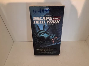 ESCAPE FROM NEW YORK rare 1st Press vhs Embassy KURT RUSSELL Sci-Fi 1981 - Picture 1 of 1