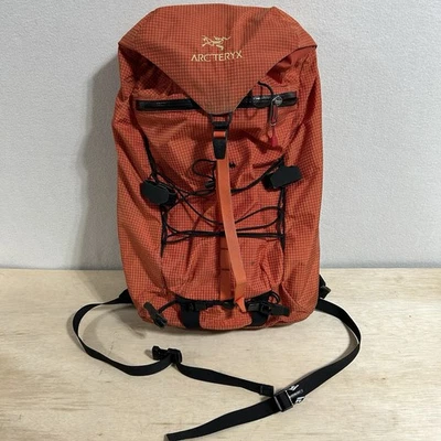 Mochila Arc’teryx Alpha AR 20 Naranja Ripstop Alpine Escalada Pack Descatalogada Foto 1 de 4