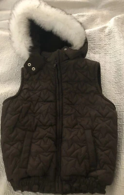 GYMBOREE ESTRELLA DEL ESPECTÁCULO MARRÓN con CHALECO CON CAPUCHA ACOLCHADO ESTRELLA 5 6 NUEVO CON ETIQUETAS Foto 1 de 4