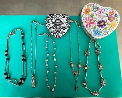 BRIGHTON Declaración Diamantes de Imitación, Perla, Cuentas de Vidrio 5 Collar ¡LOTE! Con contenedores Foto 1 de 4