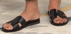 STEVEN by Steve Madden Natural Comfort Dana Leather Slide Sandal, Size 6, Black