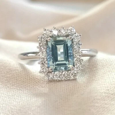 Anillo de compromiso vintage aguamarina natural chapado en oro blanco de 14K en plata 925 Foto 1 de 4