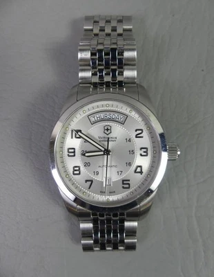 SWISS ARMY VICTORINOX AUTOMATIC MENS WATCH - SILVER DIAL - SIZE 6.5 SMALL - Image 1 of 2