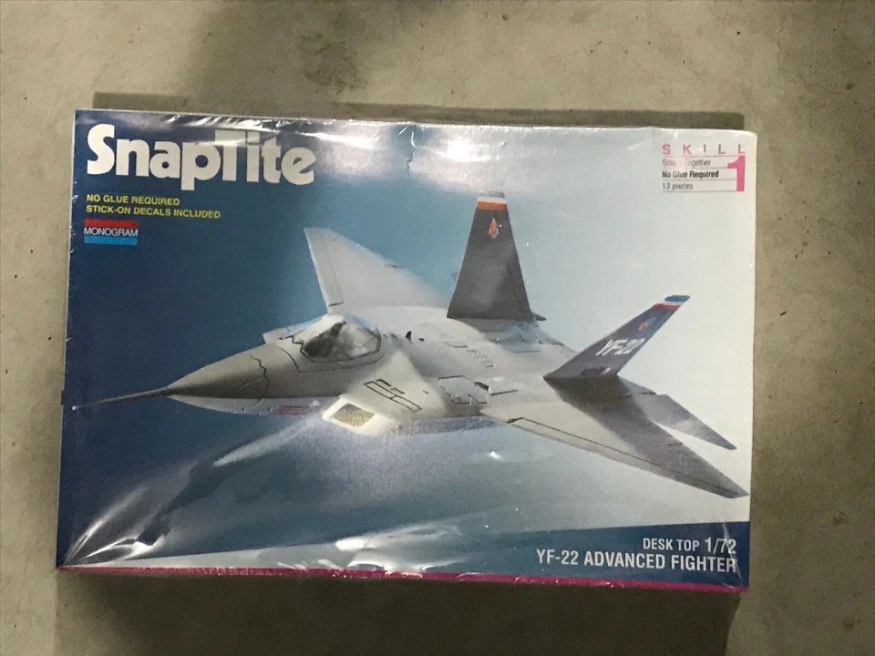 YF-22 ADVANCED FIGHTER  - MONOGRAM - SCALA 1/72 - COD 1154 - Immagine 1 di 1