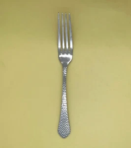 BON CHEF REFLECTIONS S1207 GLOSSY HAMMERED 18/10 STAINLESS FLATWARE DINNER FORK - Picture 1 of 4