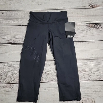 2XU Womens Compression Tights PWX Capri Black XS - Image 1 of 4