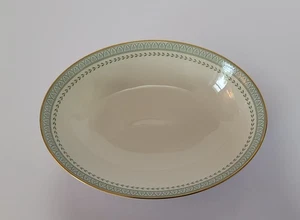 Royal Doulton England Porcelain Berkshire 9 1/4" Oval Vegetable Serving Bowl - Picture 1 of 4