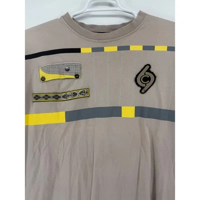 Camiseta Coogi masculina gráfica XL manga curta gola redonda bege amarela veja fotos - Imagem 1 de 4