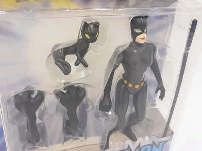 2002 Hasbro Catwoman Spectrum of The Bat Technocast Catwoman Action Figure Foto 1 de 4