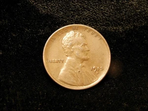 1913-D Lincoln Wheat Cent - Picture 1 of 4