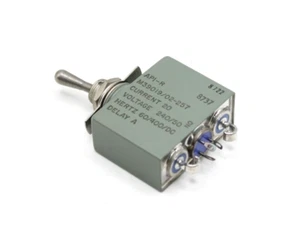 M39019/02-257 Airpax Interruttore magnetico idraulico relè militare 1 polo - Foto 1 di 2