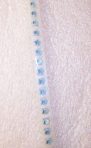 QTY (50) 33uf 10V 105' LOW IMPEDANCE SMD ELECTROLYTIC EEVFK1A330UR PANASONIC - Picture 1 of 5