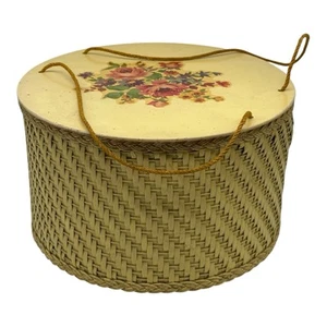 Vintage Yellow Sewing Wicker Basket By Princess Baskets ~ USA ~ 11” x 6” Tall - Picture 1 of 18