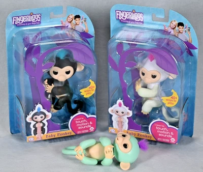Set of (3) Fingerlings Baby Monkey by WowWee 2 New Finn & Sophia / 1 Used Zoe - Image 1 of 4