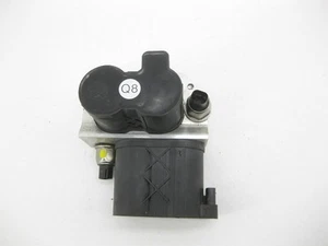 Mercedes-Benz A2213200358 Bloque de válvulas de suspensión hidráulica (ABC) en el r... - Imagen 1 de 7