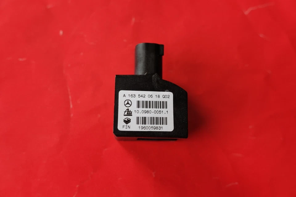 NEU + 3 JAHRE GARANTIE ! Mercedes Querbeschleunigungssensor A1635420618,  C1149 - Bild 1 von 1