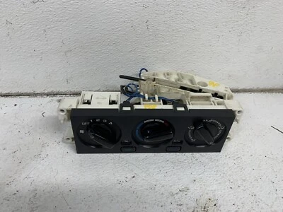 Nissan 200SX 1995-1997 y Sentra calefacción aire acondicionado climatización panel de control calor aire acondicionado temperatura Foto 1 de 4