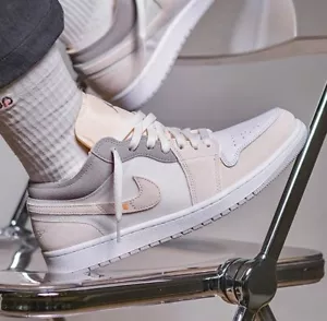 Air Jordan 1 Low SE Inside Out "White Phantom" Decostruito - Uomo Taglia 9,5 - Foto 1 di 24