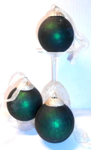 Lot of 3 GREEN Kugel Frosted Crackle Heavy Glass 3” Christmas Ornaments VTG - Picture 1 of 5