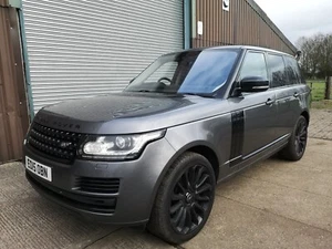 2015 15 RANGE ROVER 4.4 SDV8 VOGUE SE 339 BHP - 3 owners - FULL L/R SERVICE HIST - Picture 1 of 19