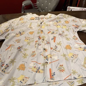 Camisa de campamento de surf para hombre Disney botón XXL Mickey Minor Donald - Imagen 1 de 8