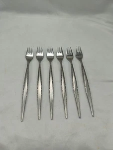 Vintage Oneida Community VENETIA Stainless Flatware Cocktail Forks Lot Of 6 - Picture 1 of 6
