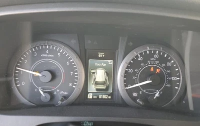 2019-2020 Sienna OE Speedometer Gauge Cluster 81K Miles Toyota - Image 1 of 4