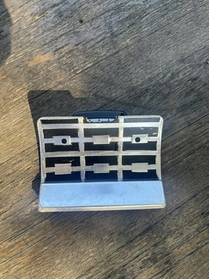 Ford Galaxie 500 1963 tanque de gasolina tapa puerta moldura Foto 1 de 4