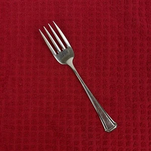 Forchetta insalata singola vintage Oneida SSS MAESTRO ST. LEGER acciaio inox 6-1/4" - Foto 1 di 6