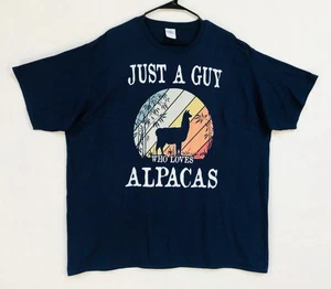 Herren Just A Guy Who Loves Alpacas T-Shirt Größe 3XL Marine Mehrfarbig Kurz Slv Neu - Bild 1 von 5