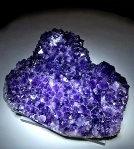 ***GRAN RACIMO DE CRISTAL DE AMATISTA PÚRPURA PROFUNDO BRILLANTE, MINA Uruguay*** - Imagen 1 de 7