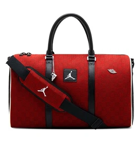 Neu echt Jordan Luxus Seesack Reise Urlaub 25l Kette rot BL - Bild 1 von 4