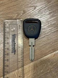Chiave vuota vintage OEM Mercedes Benz non tagliata - vedi foto - Foto 1 di 5