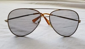 Vintage Aviator Sunglasses Made In Taiwan - Metal Goldish Bronze Frame - Picture 1 of 13