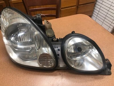 ✴️98-05 LEXUS GS300 GS400 DRIVER Right SIDE HEADLIGHT HEAD LIGHT LAMP - Image 1 of 4