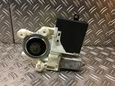 Moteur Lève-Vitre Droit Arrière Ford Focus C-Max (C214) - Photo 1/4