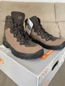 تغيير الملابس شريحة الاعتداءات scarpe trekking uomo tecnica -  kreativitaetstheorie.com