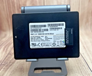 Dysk półprzewodnikowy Samsung MZ-7LN256D PM871 256 GB 2,5" SATA III - Zdjęcie 1 z 2