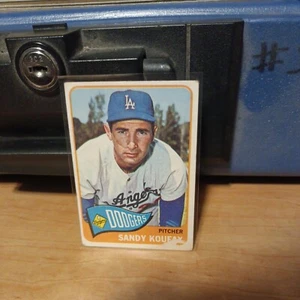 1965 Topps - #300 Sandy Koufax - Picture 1 of 2