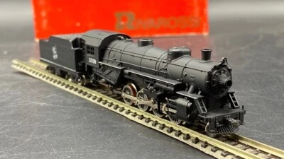 Rivarossi 9133 2-8-2 Mikado No. 3709 GRAND TRUNK WESTERN Steam Locomotive N Guag - Image 1 of 4